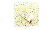 Load image into Gallery viewer, lemon print beeswax wraps
